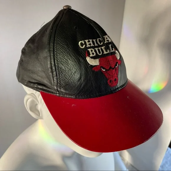1990s” NBA Chicago Bulls Red/Black Leather Jeff Hamilton Design Strap back Hat